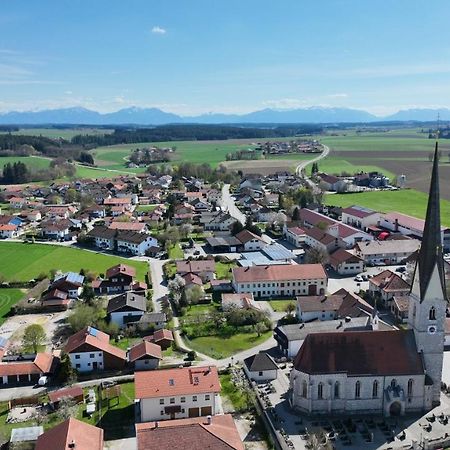Modernes Loft Vor Den Toren Des Chiemgaus Tacherting Kültér fotó